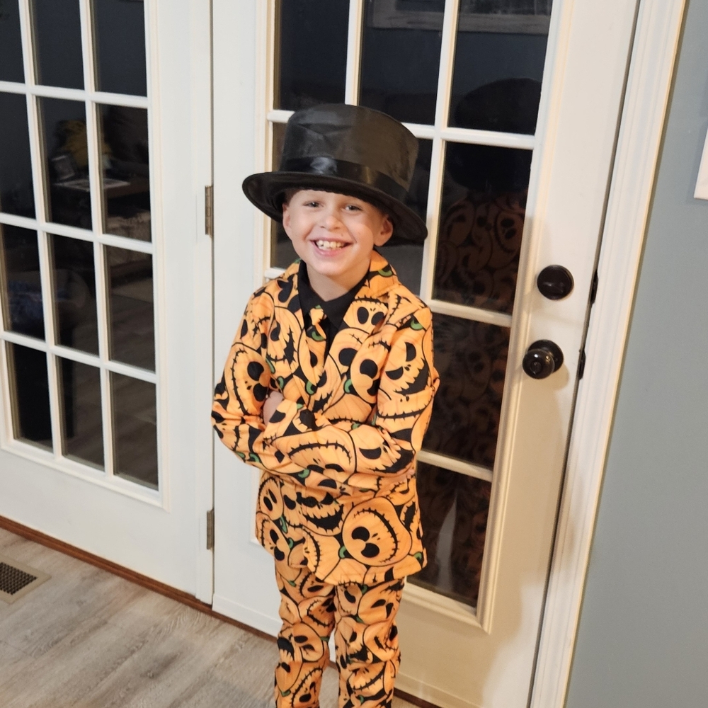 Kids Halloween Pumpkin Suit, Boys Size 8